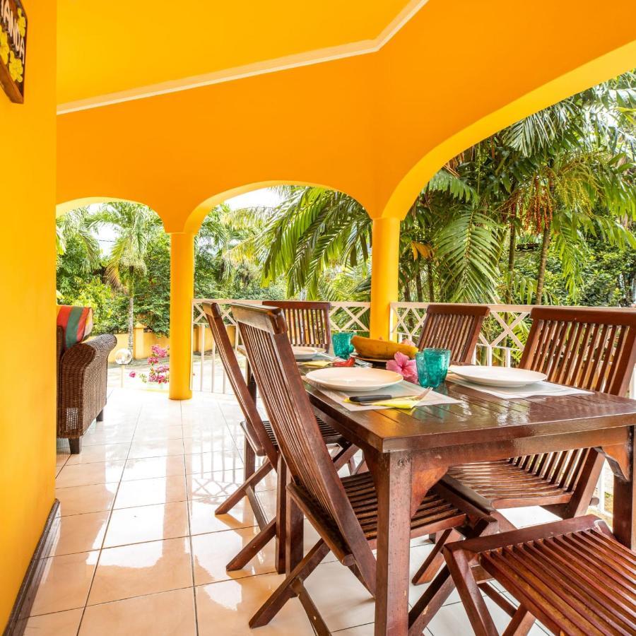 Beau Vallon Residence Экстерьер фото