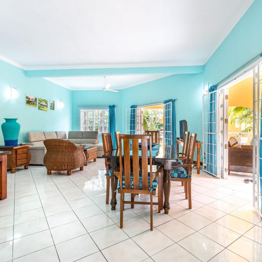 Beau Vallon Residence Экстерьер фото
